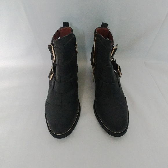 Report Woman's Black Heels Boots Size 8.5 - Picture 3 of 4